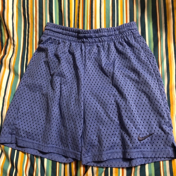 Girls size Large Nike basketball shorts in blue and burgundy - Picture 2 of 6